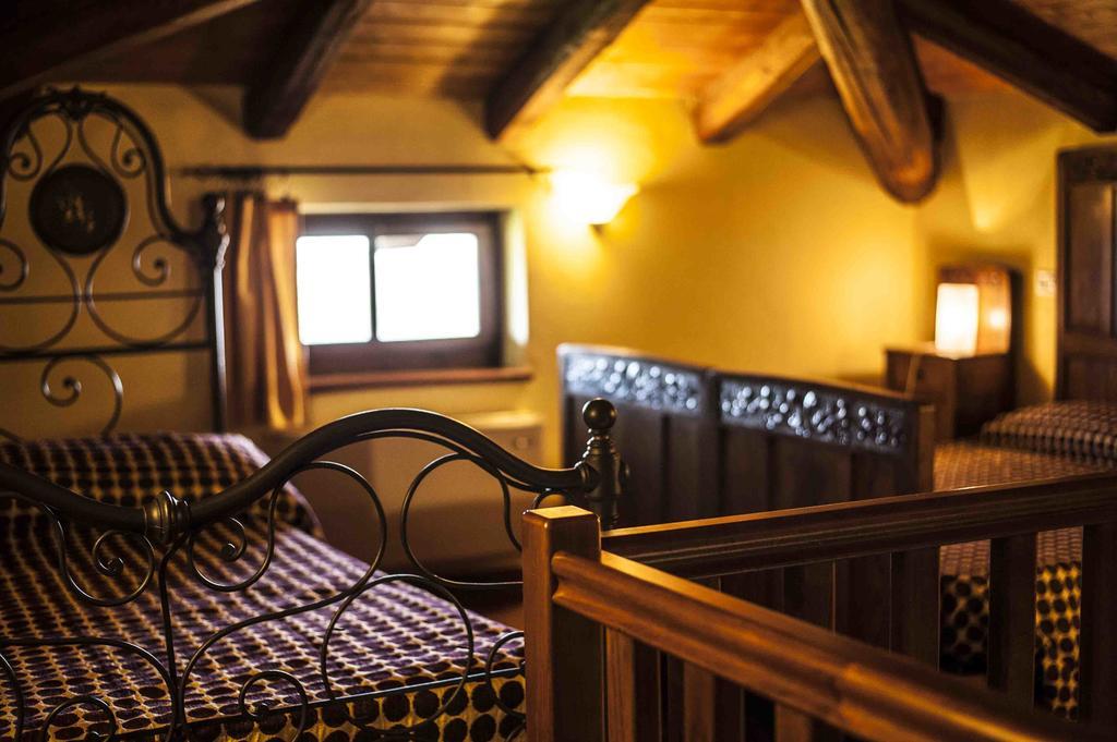 Azienda Agrituristica Alcastle Montabone المظهر الخارجي الصورة