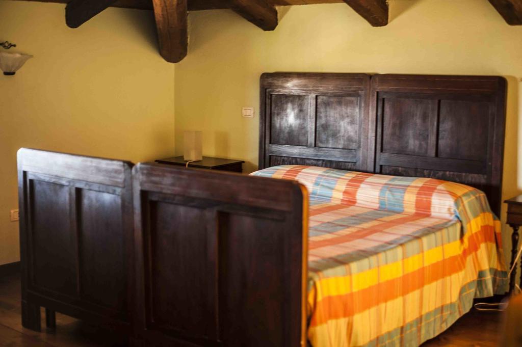 Azienda Agrituristica Alcastle Montabone المظهر الخارجي الصورة
