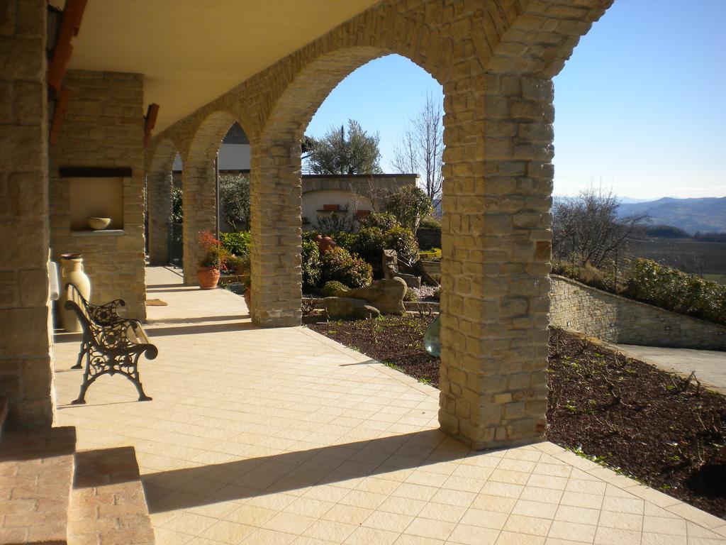 Azienda Agrituristica Alcastle Montabone المظهر الخارجي الصورة