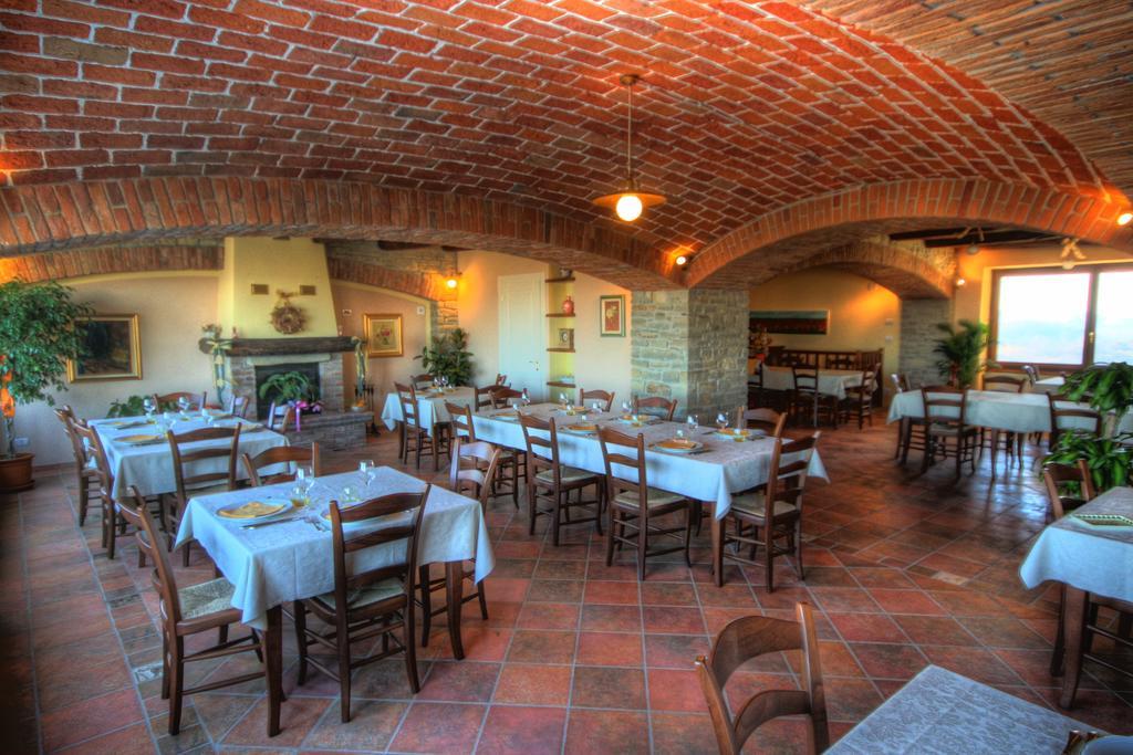 Azienda Agrituristica Alcastle Montabone المظهر الخارجي الصورة